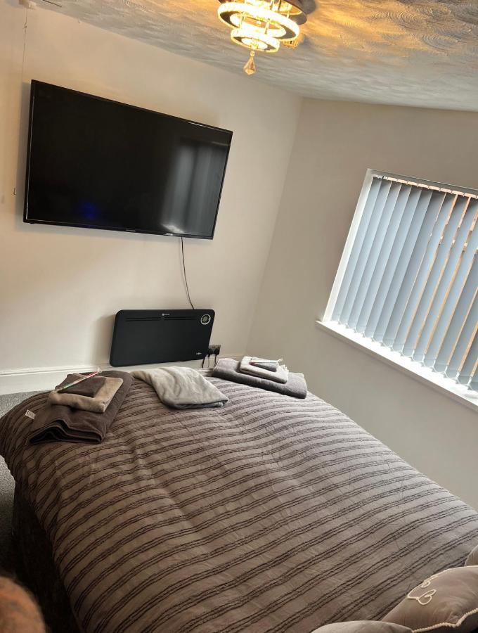 Sea View Lavish Apartment Sky Tv Whirlpool Bath Huge Balcony Newly Refurbished Bridlington Exterior photo